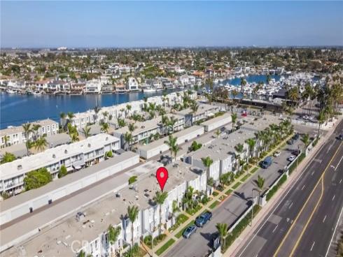 4001  Warner  , Huntington Beach, CA