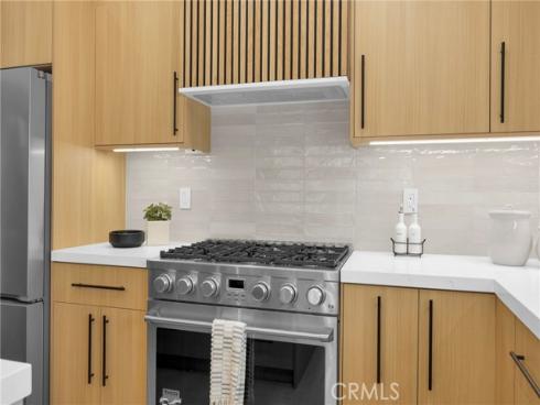 20942  Queens Park  , Huntington Beach, CA