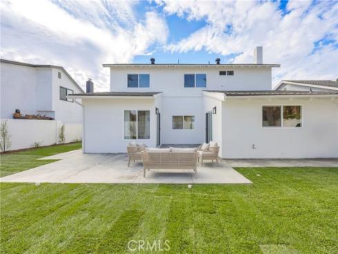 20942  Queens Park  , Huntington Beach, CA