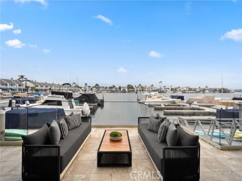16449  Wimbledon   Lane, Huntington Beach, CA