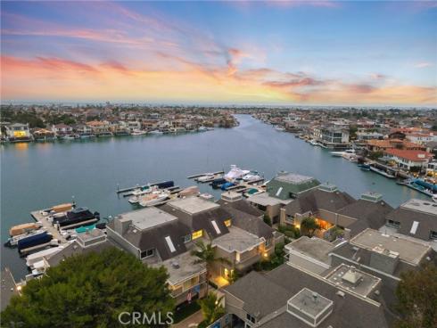 16449  Wimbledon   Lane, Huntington Beach, CA