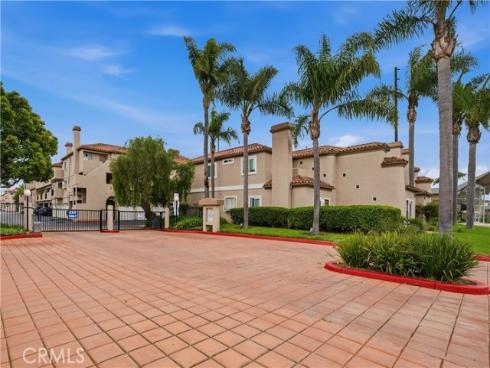 626  Lake  38 , Huntington Beach, CA