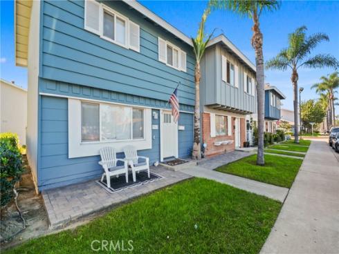 9962  Continental Drive  , Huntington Beach, CA