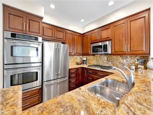 6251  Surfpoint Cir  , Huntington Beach, CA