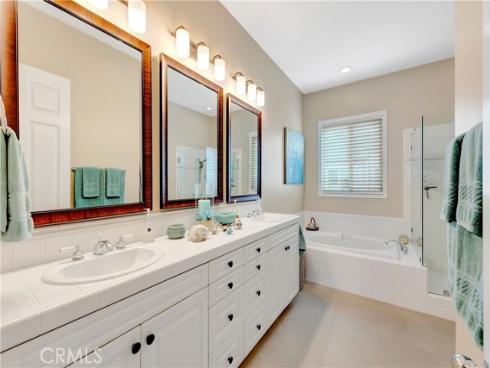 6251  Surfpoint Cir  , Huntington Beach, CA