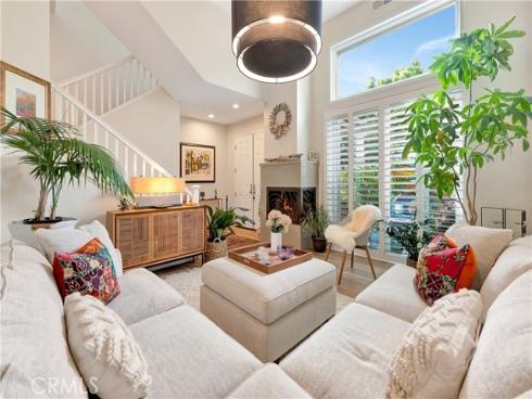 6251  Surfpoint Cir  , Huntington Beach, CA