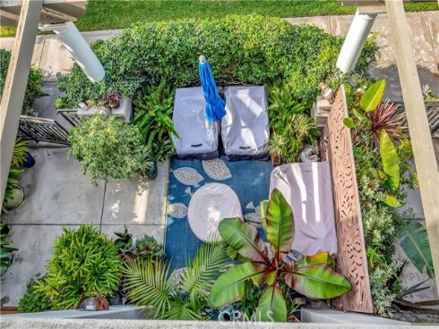 6251  Surfpoint Cir  , Huntington Beach, CA