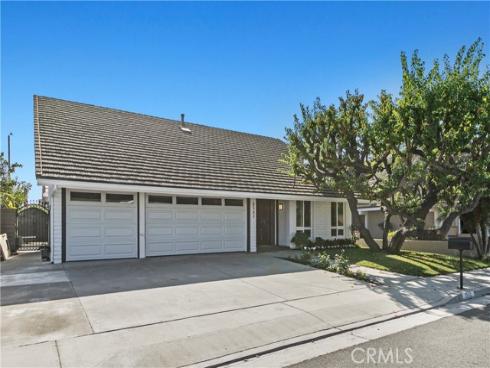 8542  Bayonne  , Huntington Beach, CA