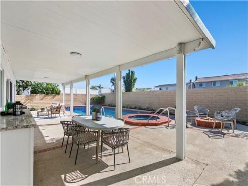 8542  Bayonne  , Huntington Beach, CA