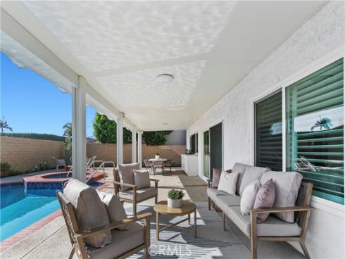 8542  Bayonne  , Huntington Beach, CA