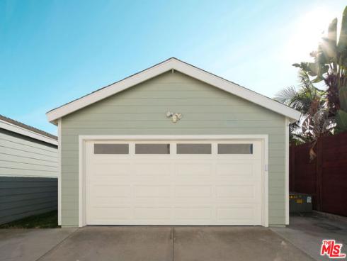 215  Portland   Avenue, Huntington Beach, CA