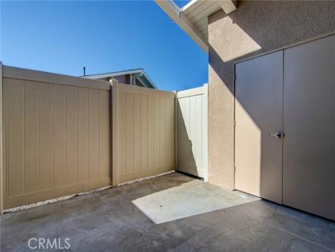 8855  Sutter  520A  Circle, Huntington Beach, CA