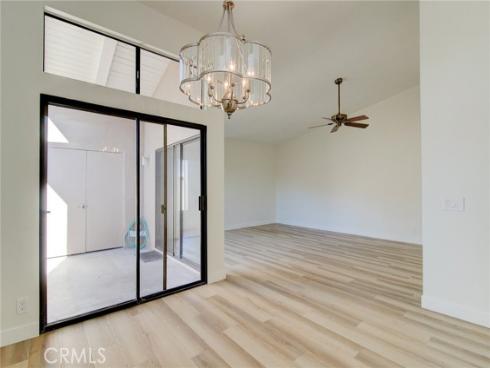 8855  Sutter  520A  Circle, Huntington Beach, CA