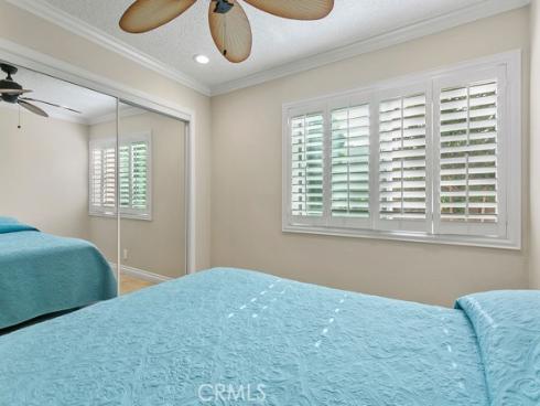 8877  Lauderdale  212B  Court, Huntington Beach, CA