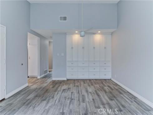 8566  Sierra  911-C , Huntington Beach, CA