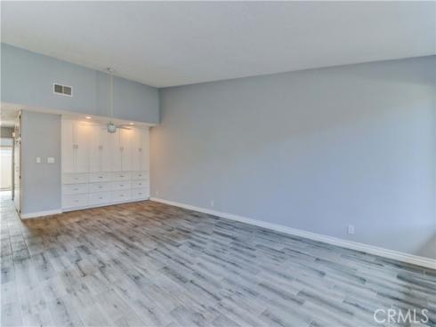 8566  Sierra  911-C , Huntington Beach, CA