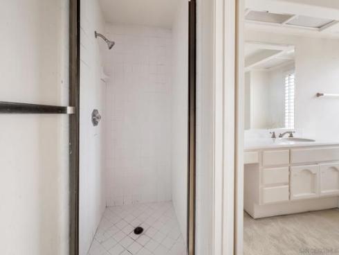 19302  Sawgrass Ln  , Huntington Beach, CA