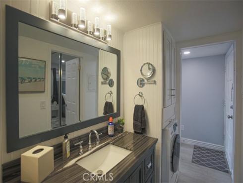 6600  Warner  102  Avenue, Huntington Beach, CA