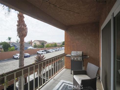 6600  Warner  102  Avenue, Huntington Beach, CA