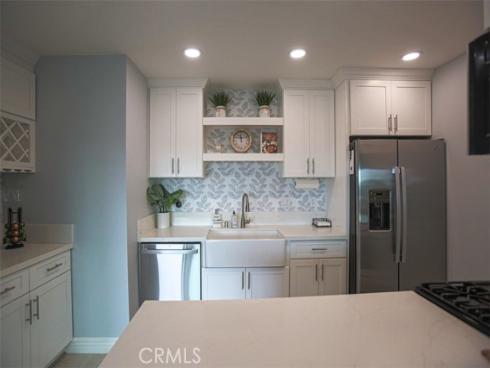 6600  Warner  102  Avenue, Huntington Beach, CA