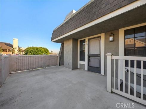 16125 Warmington 12 Lane, Huntington Beach, CA