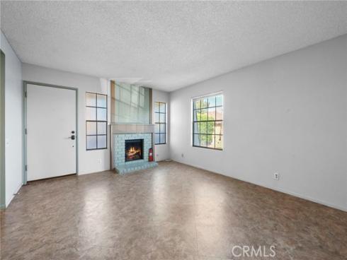 16125 Warmington 12 Lane, Huntington Beach, CA