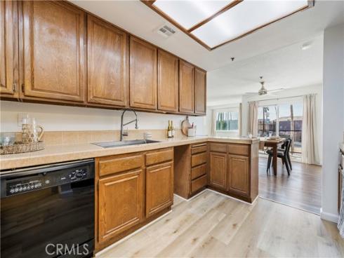 16255 Pacific 106 Circle, Huntington Beach, CA