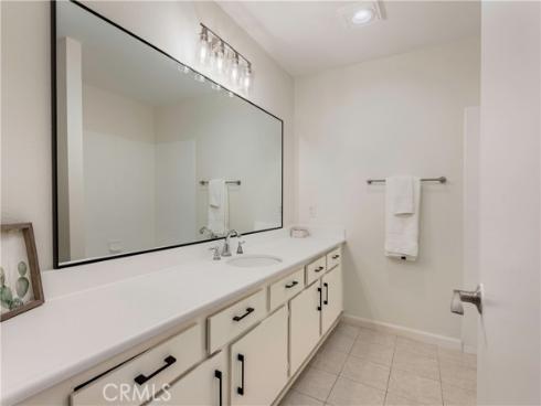 16255 Pacific 106 Circle, Huntington Beach, CA