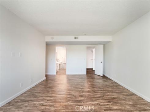 16255 Pacific 106 Circle, Huntington Beach, CA