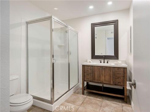 16255 Pacific 106 Circle, Huntington Beach, CA