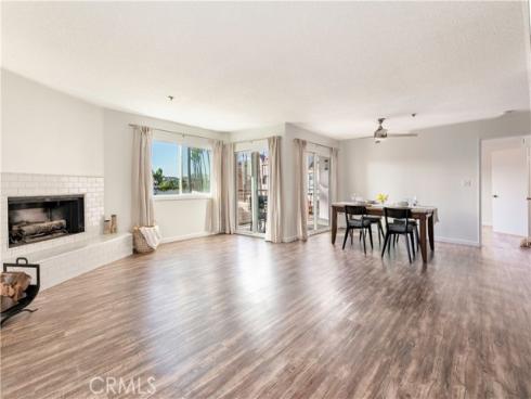 16255 Pacific 106 Circle, Huntington Beach, CA