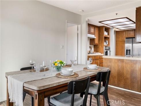 16255 Pacific 106 Circle, Huntington Beach, CA