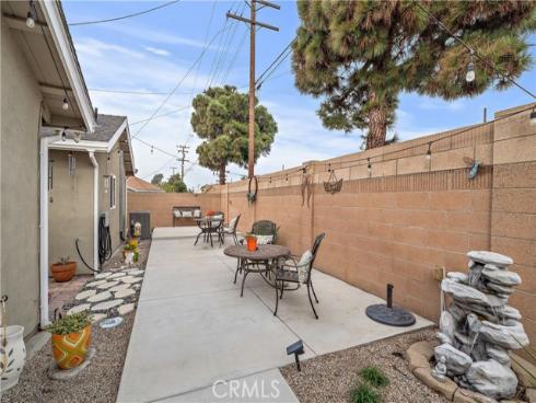 17612  Wrightwood   Lane, Huntington Beach, CA