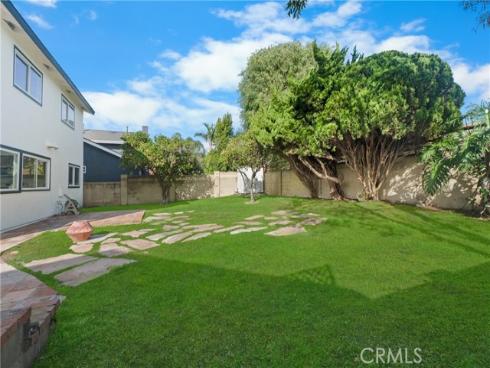 17172  Berlin   Lane, Huntington Beach, CA