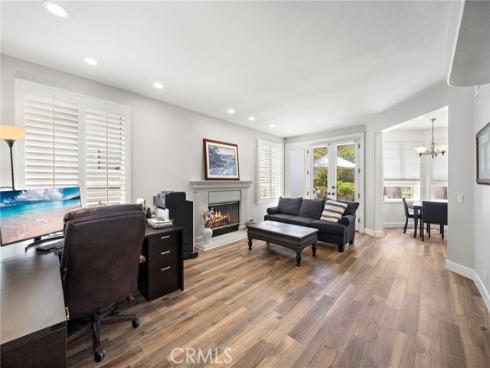 19025 Bayhill Lane, Huntington Beach, CA