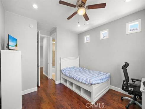 19025 Bayhill Lane, Huntington Beach, CA