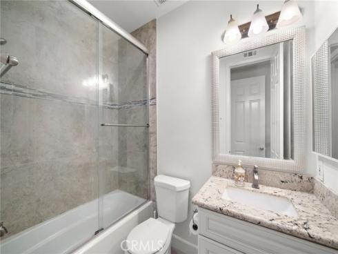 19025 Bayhill Lane, Huntington Beach, CA