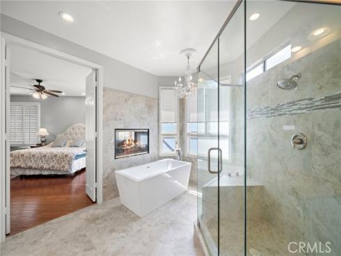 19025 Bayhill Lane, Huntington Beach, CA