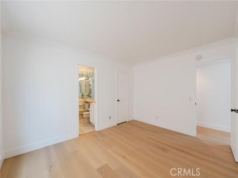 118  8th  , Huntington Beach, CA