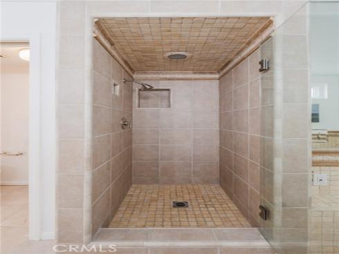 118  8th  , Huntington Beach, CA