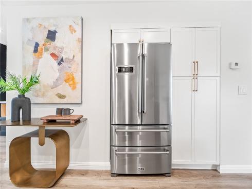 423  18th   Street, Huntington Beach, CA