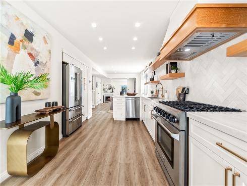 423  18th   Street, Huntington Beach, CA