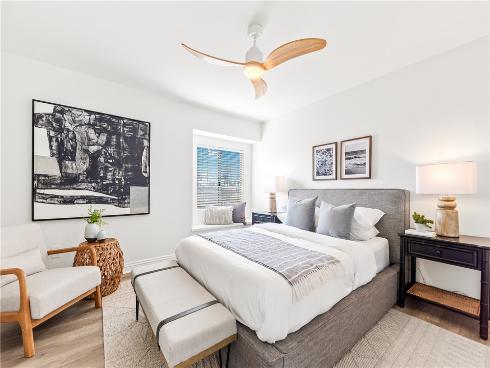 423  18th   Street, Huntington Beach, CA