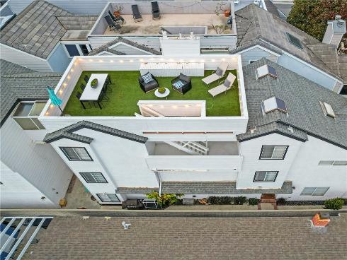 423  18th   Street, Huntington Beach, CA