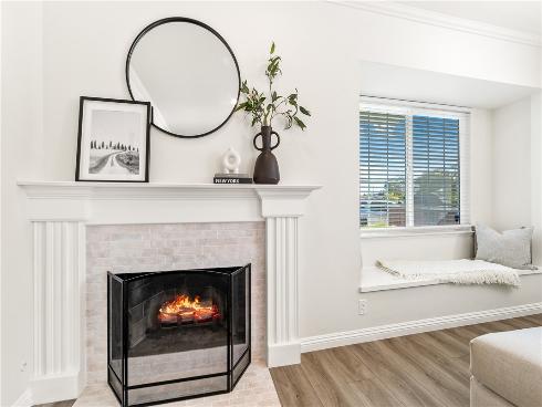 423  18th   Street, Huntington Beach, CA