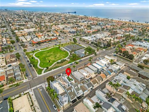 423  18th   Street, Huntington Beach, CA