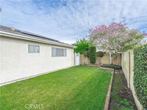 8812  Elgin  , Huntington Beach, CA