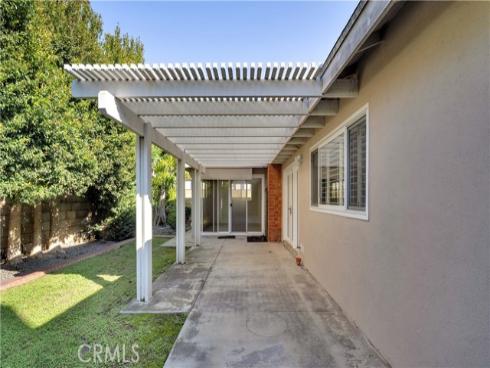 6821  Loyola Drive  , Huntington Beach, CA