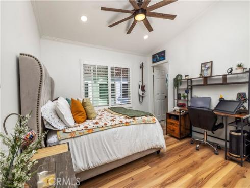 7401  Seabluff  102 , Huntington Beach, CA