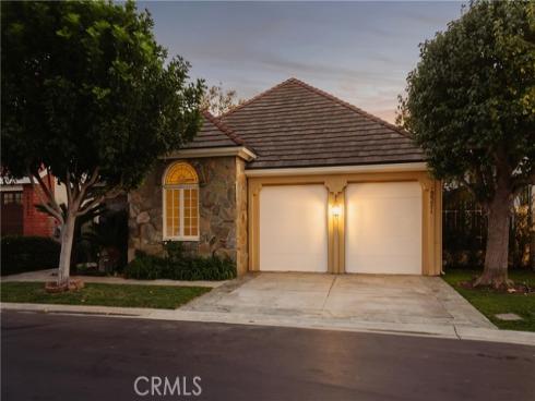 19371  Woodlands  , Huntington Beach, CA